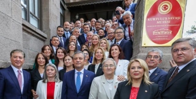 Yeni Parti'de Yönetim Belirlendi, Özel Genel Başkan