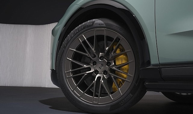Pirelli'den Elektrikli Cayenne'e Özel Performans Lastikleri