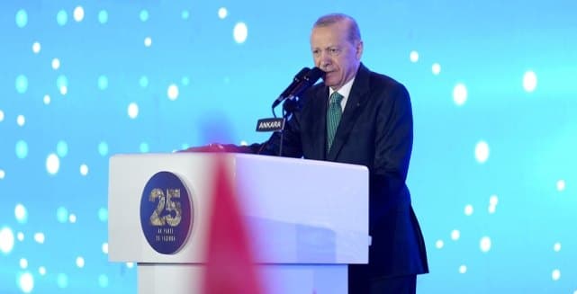 Erdoğan: Hizmet Mücadelem Devam Edecek