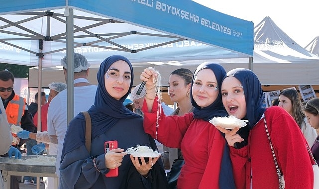 KOÜ’lü gençler Büyükşehir’le enerji depoluyor;  ‘Gelin Tanış Olalım’da eğlence başladı